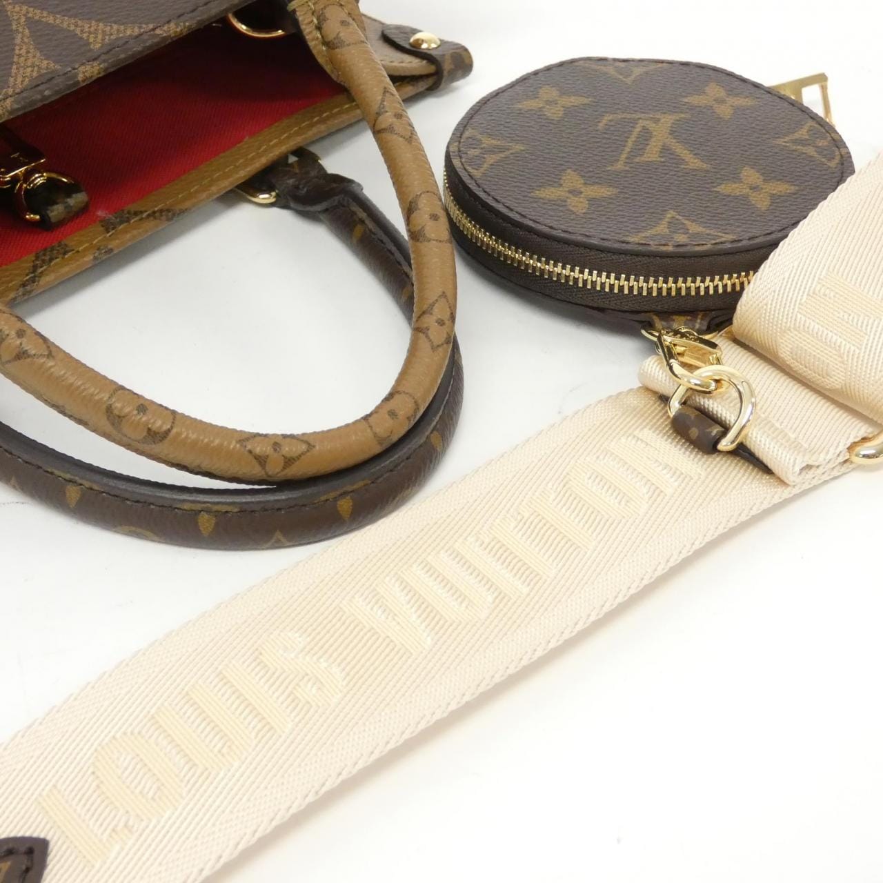 LOUIS VUITTON Monogram Giant On the Go PM M46373 包