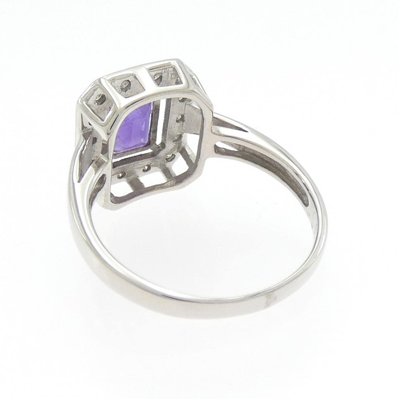 K18WG アメジスト リング 0.80CT