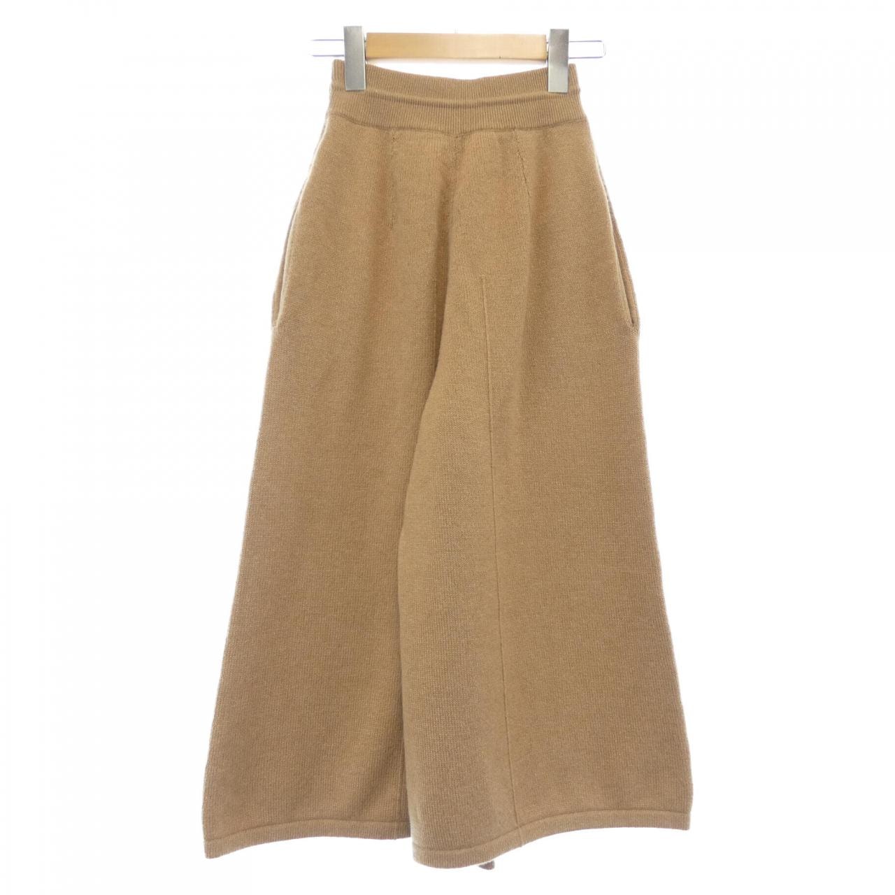 セリーヌ CELINE 2A20E152I パンツ