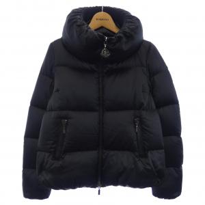 モンクレール MONCLER ダウンジャケット