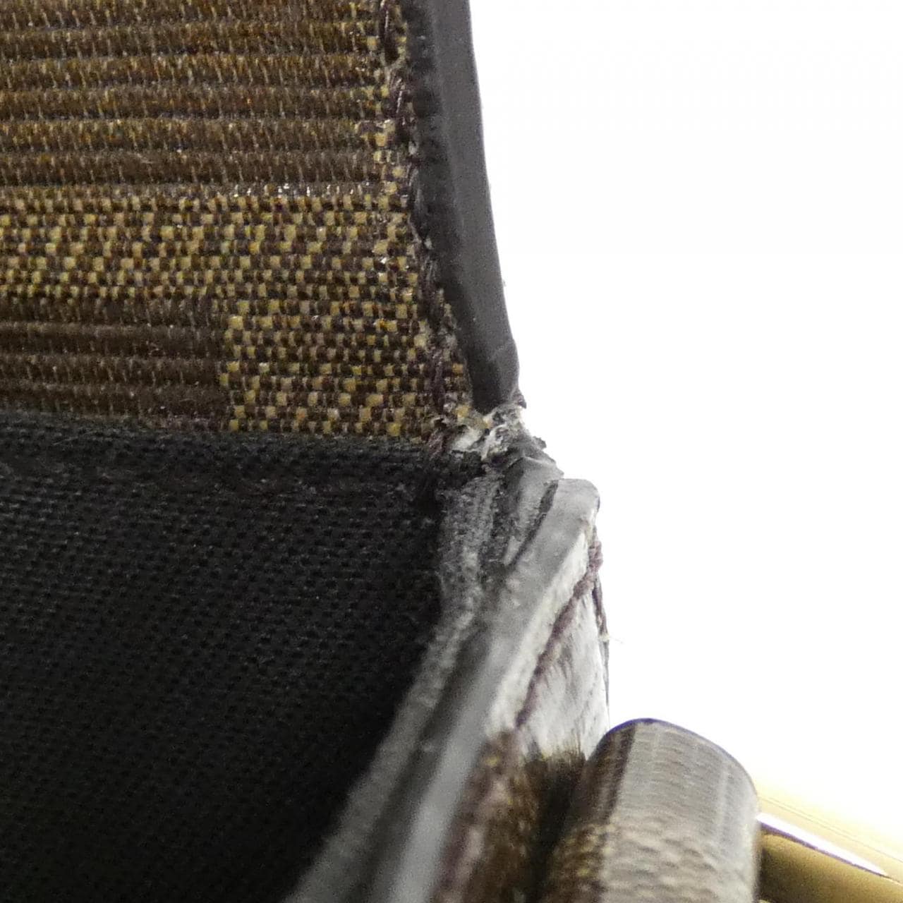 FENDI 8BS034 A6V0 肩包