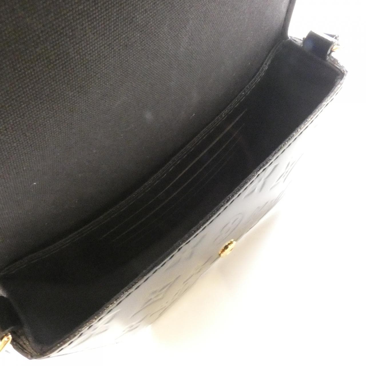 ルイヴィトン ヴェルニ サック ルーシー M90283 ショルダーバッグ