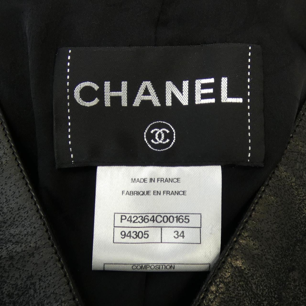 シャネル CHANEL P42364C00165 レザージャケット
