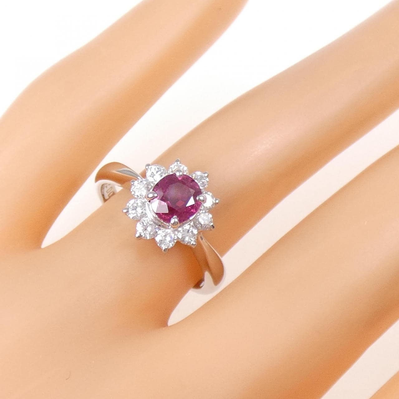 PT900 ルビー リング 0.92CT