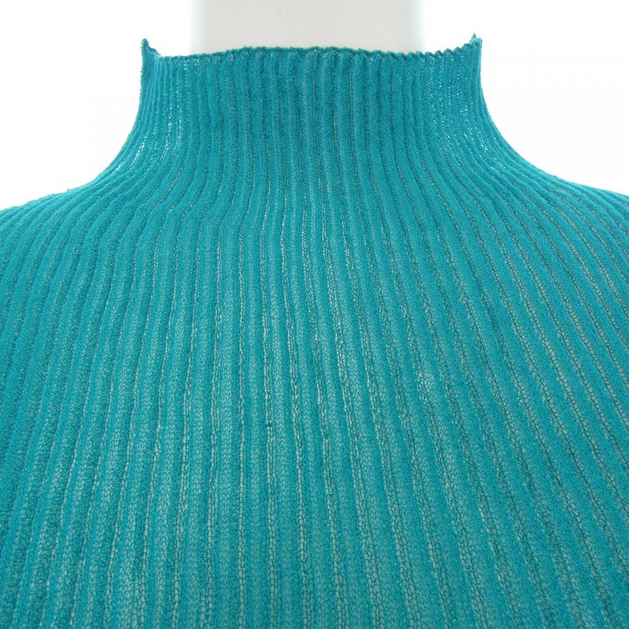 イッセイミヤケ ISSEY MIYAKE ニット