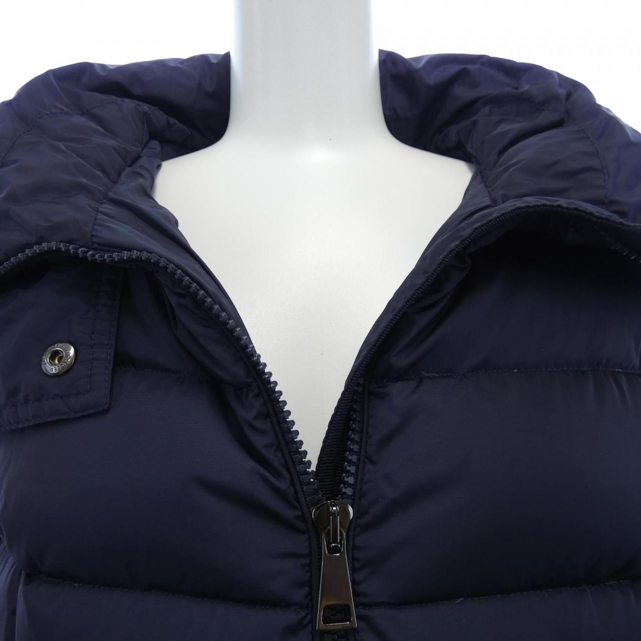 モンクレール MONCLER ダウンコート