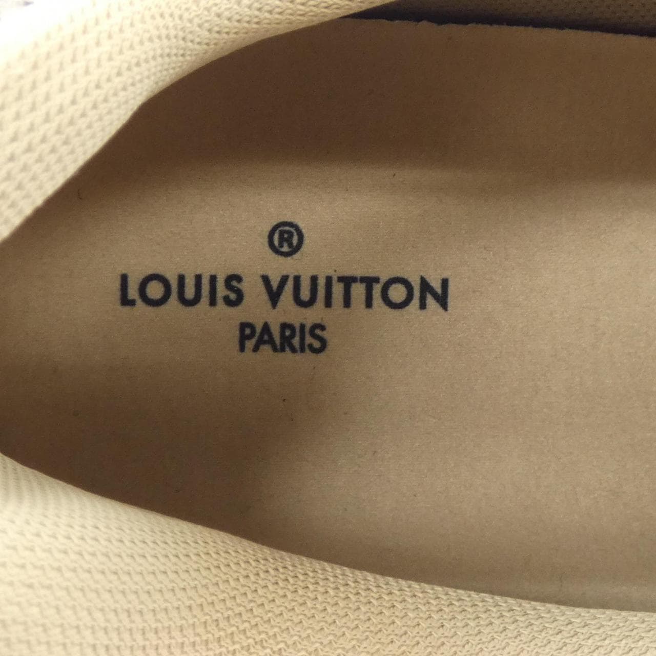 ルイヴィトン LOUIS VUITTON スニーカー