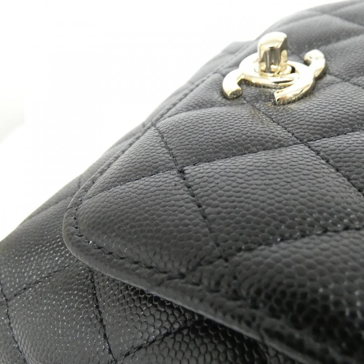 シャネル AP4244 チェーンクラッチ