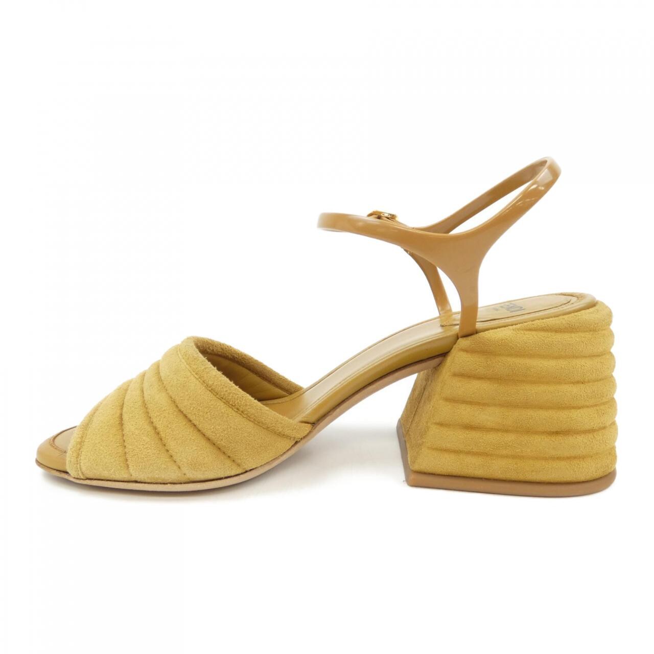 フェンディ FENDI サンダル