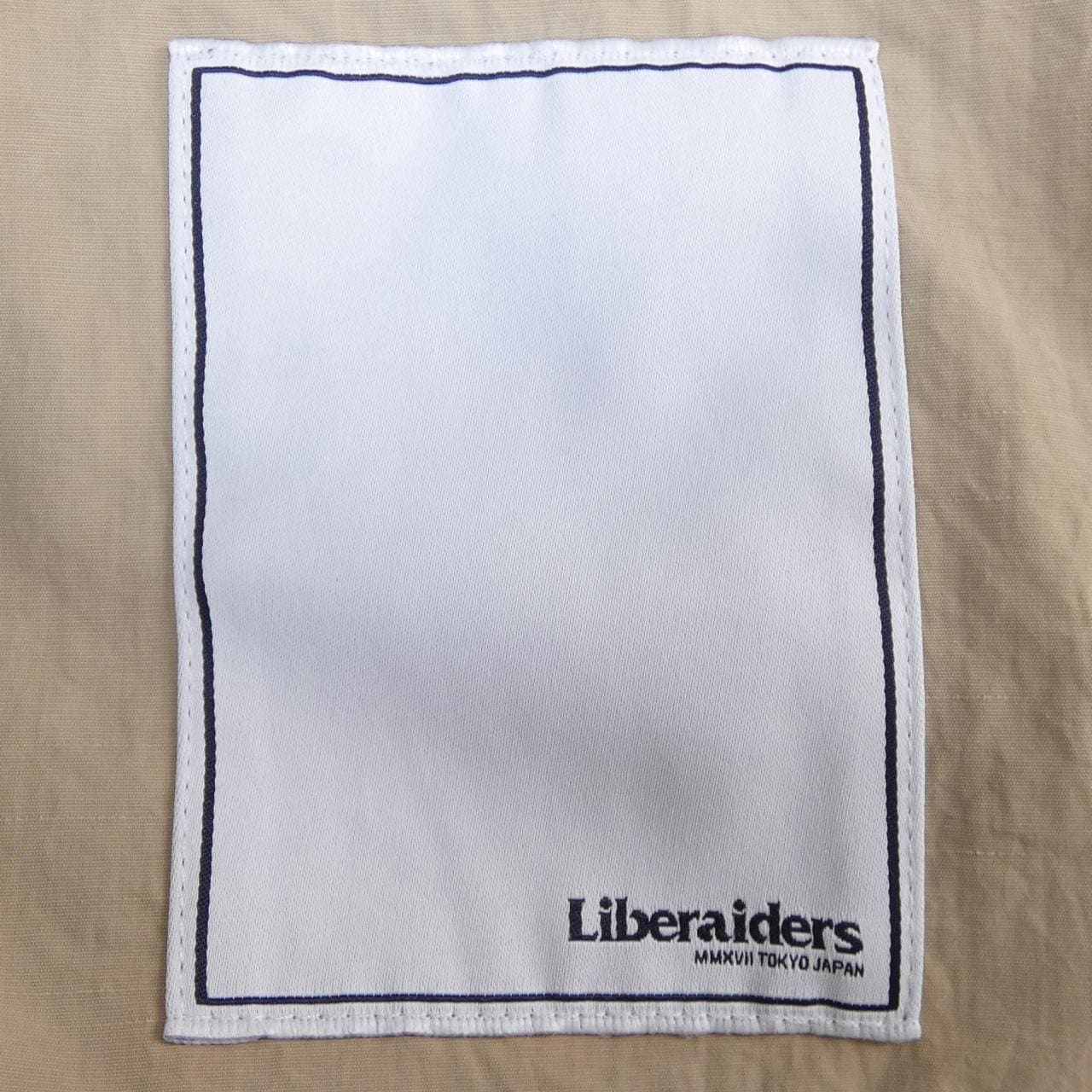 LIBERAIDERS ショートパンツ