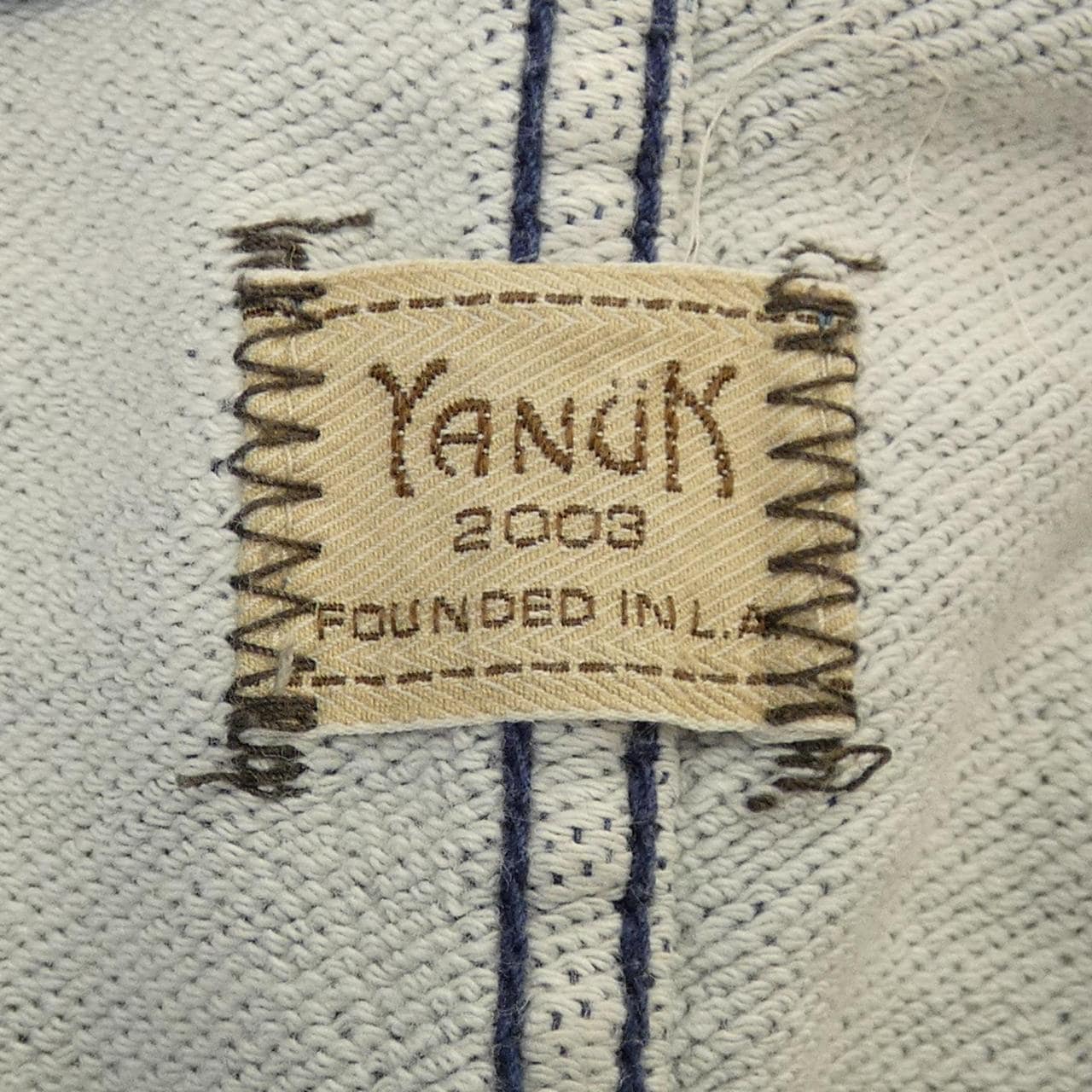 ヤヌーク YANUK パーカー