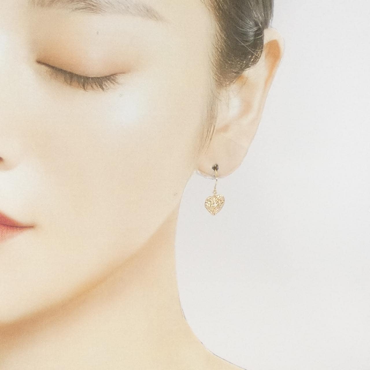 K18YG ハート ピアス