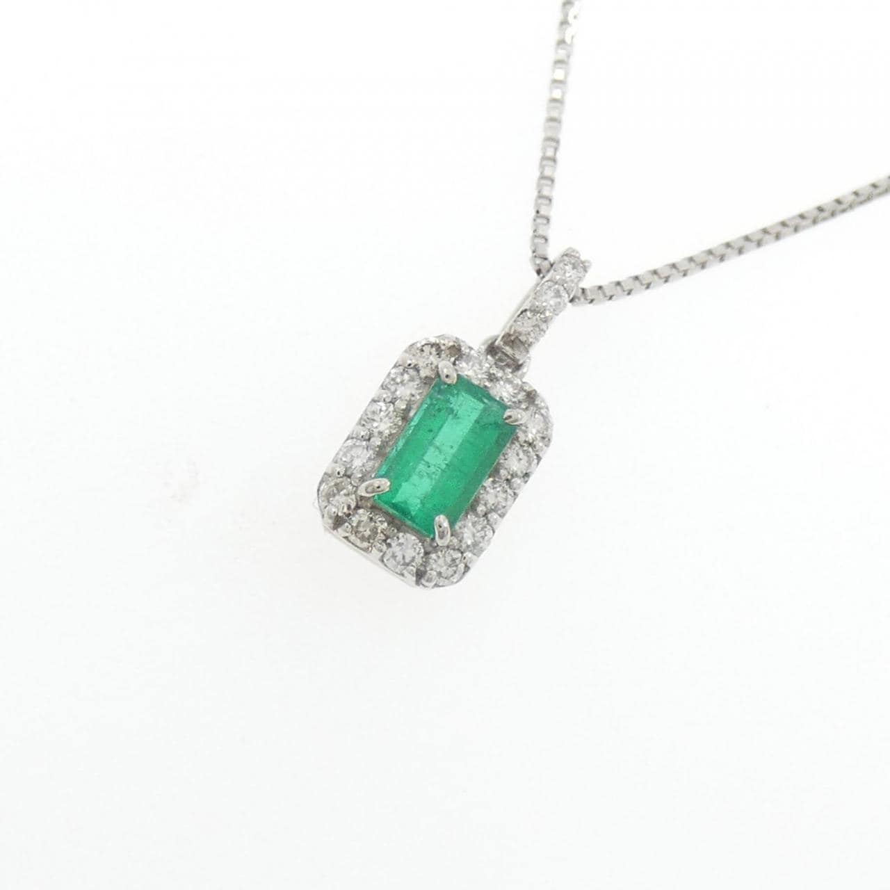 【新品】PT エメラルド ネックレス 0.18CT