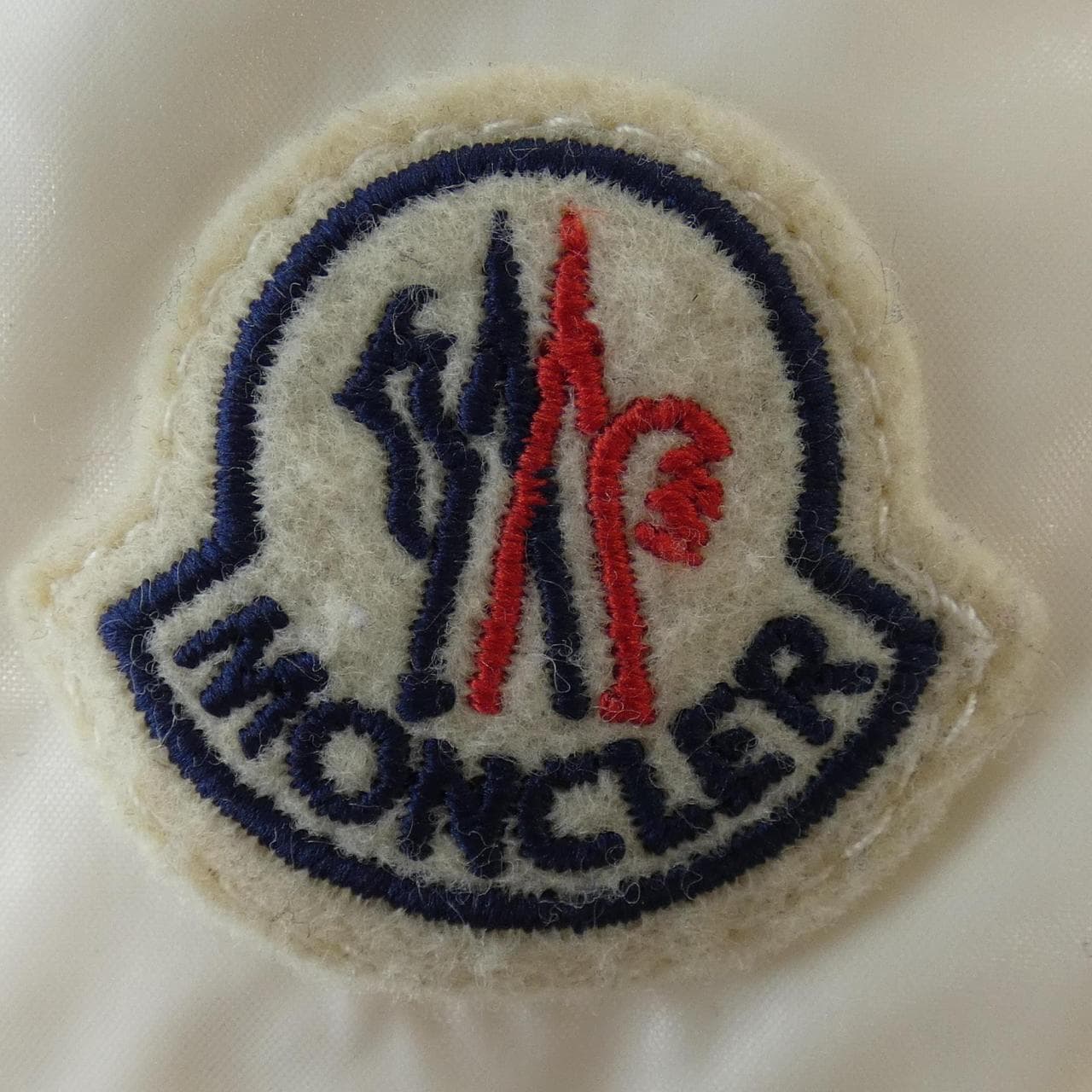 モンクレール MONCLER BADYFUR ダウンジャケット