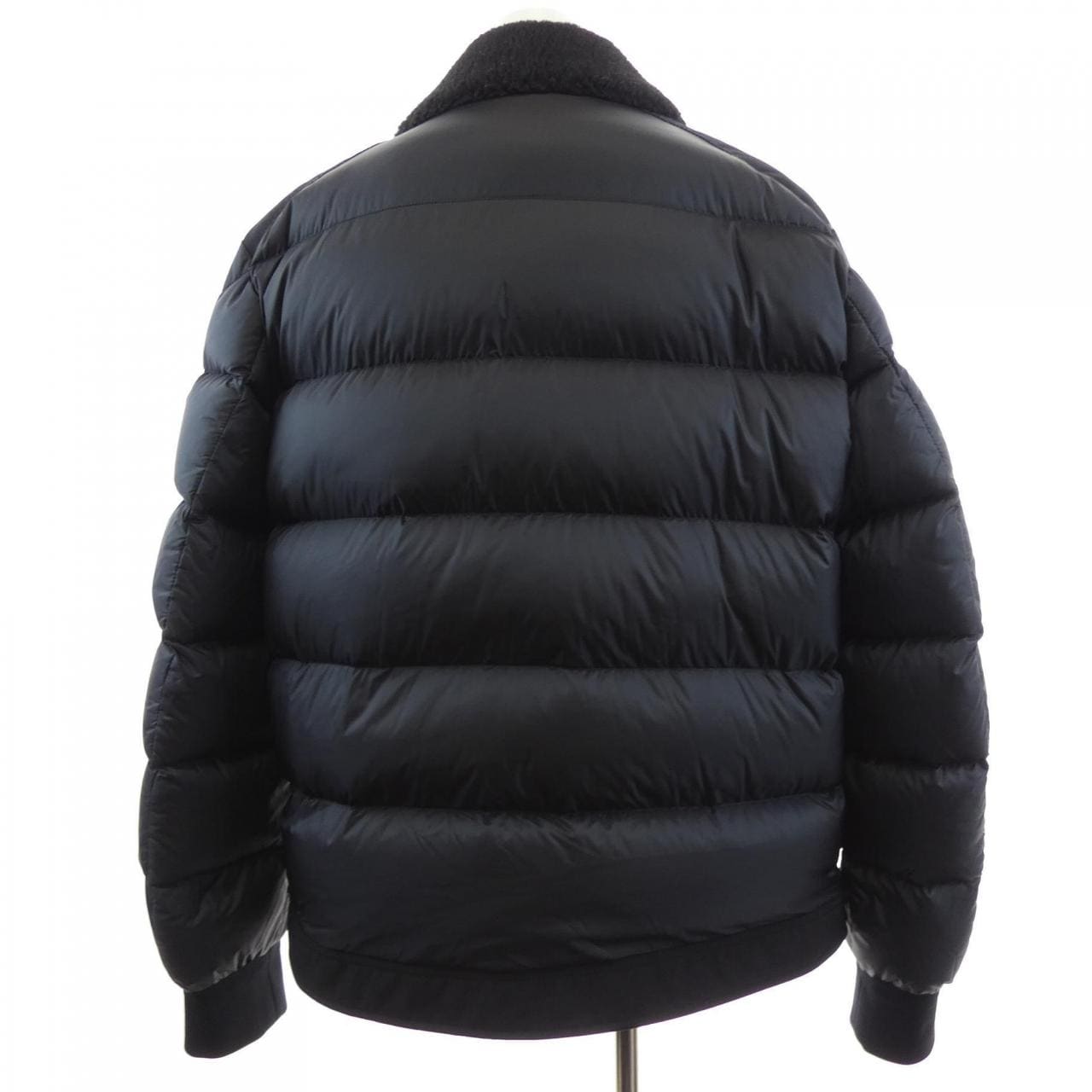 モンクレール MONCLER CAMPEI ダウンジャケット
