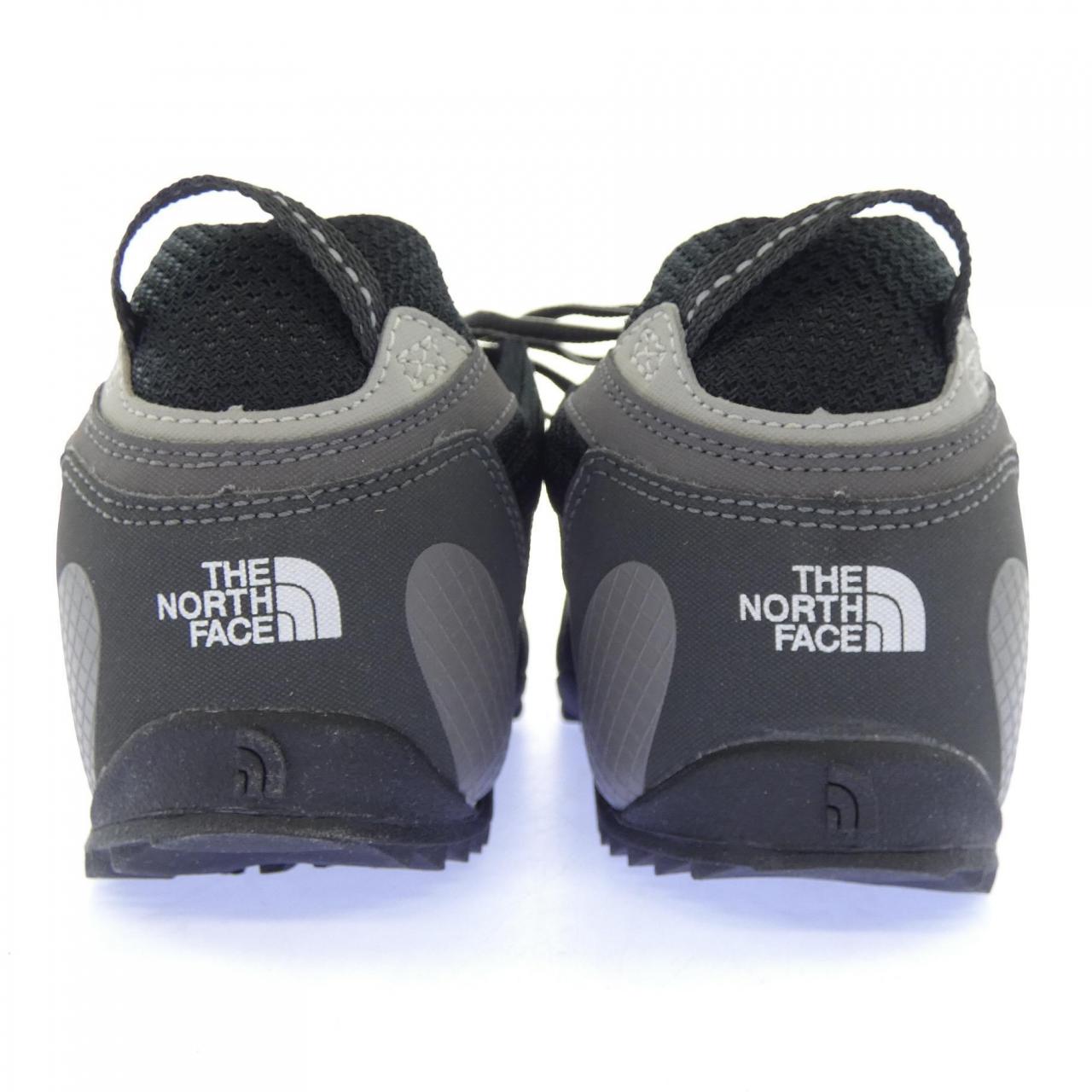 ザノースフェイス THE NORTH FACE スニーカー