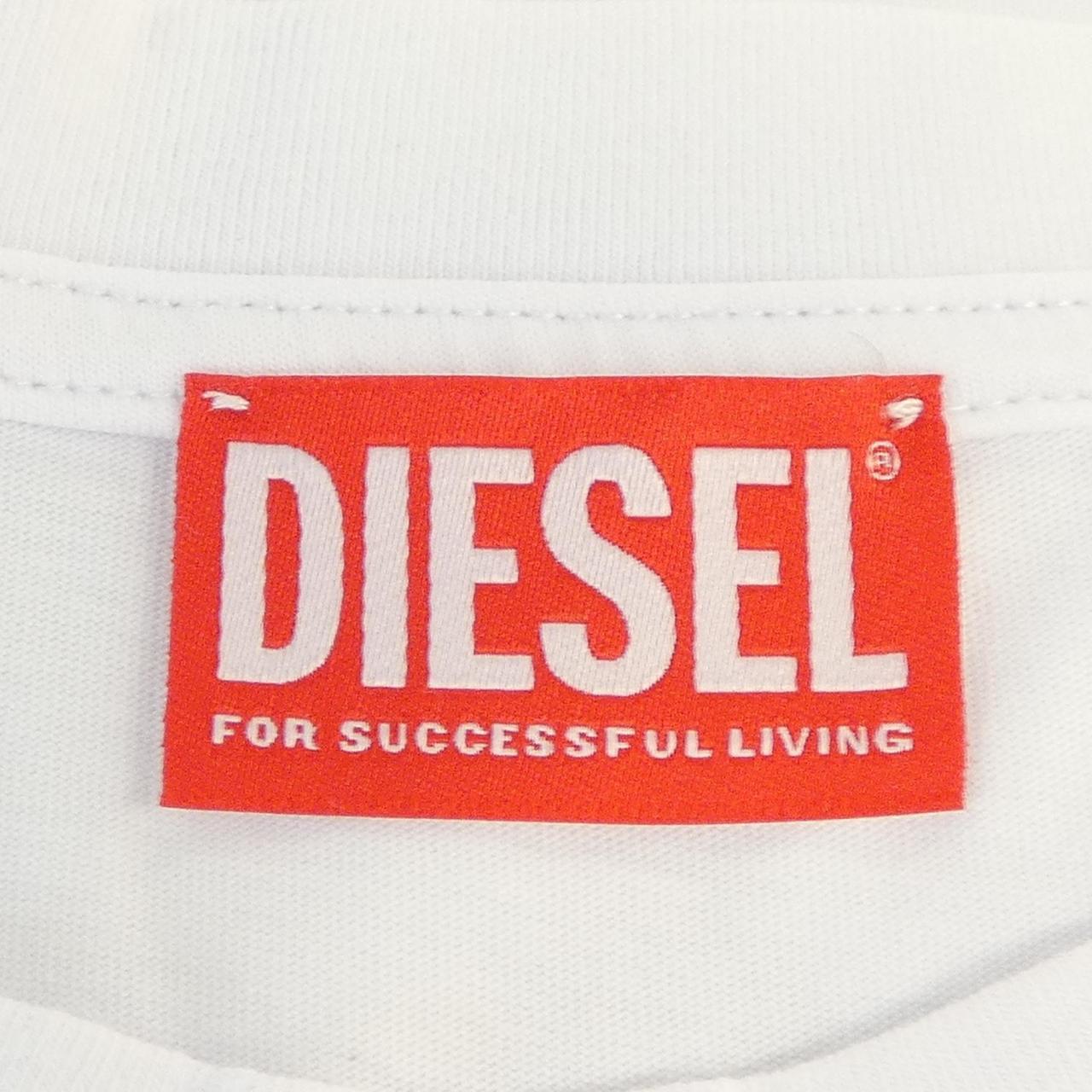 ディーゼル DIESEL Tシャツ