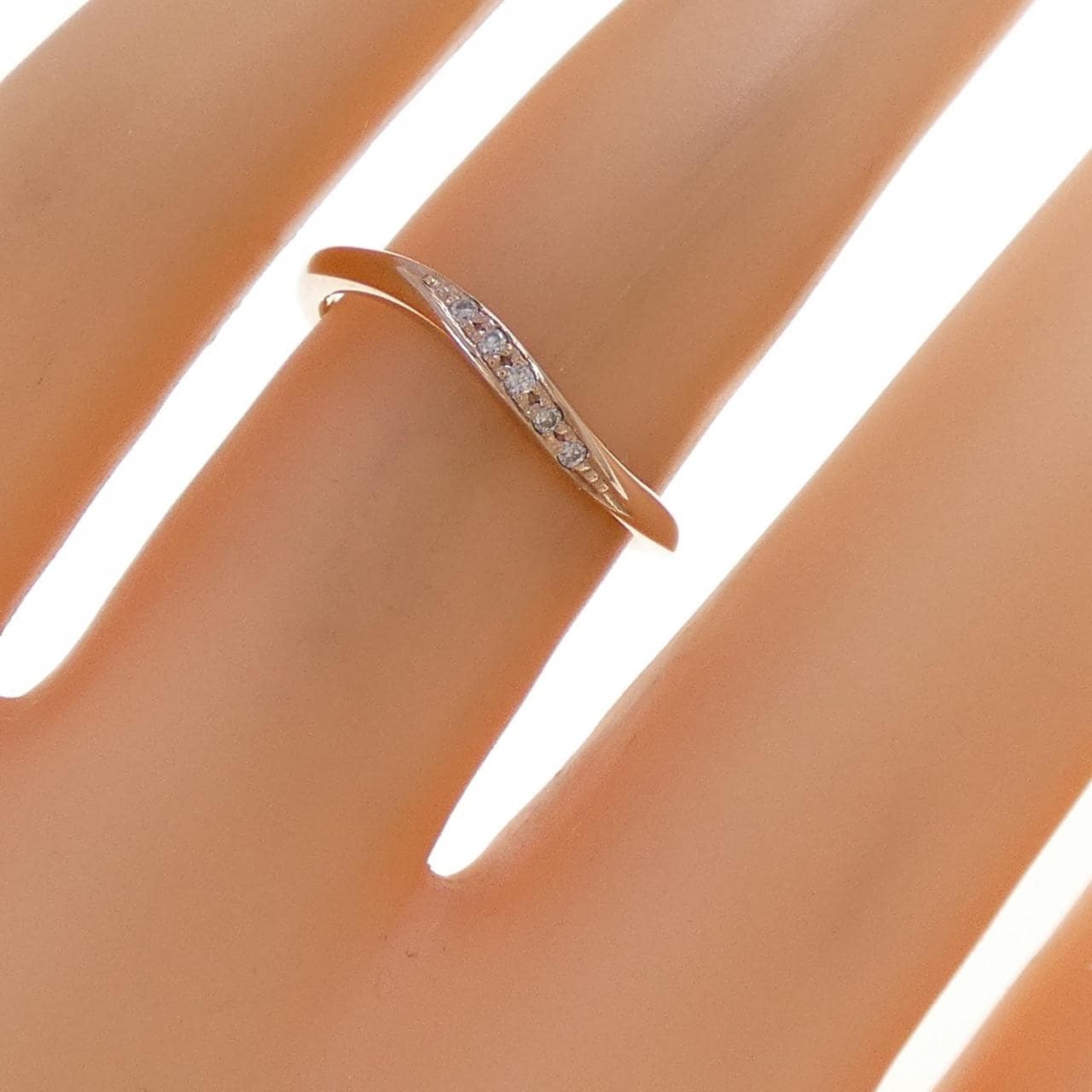 4゜C ダイヤモンド リング