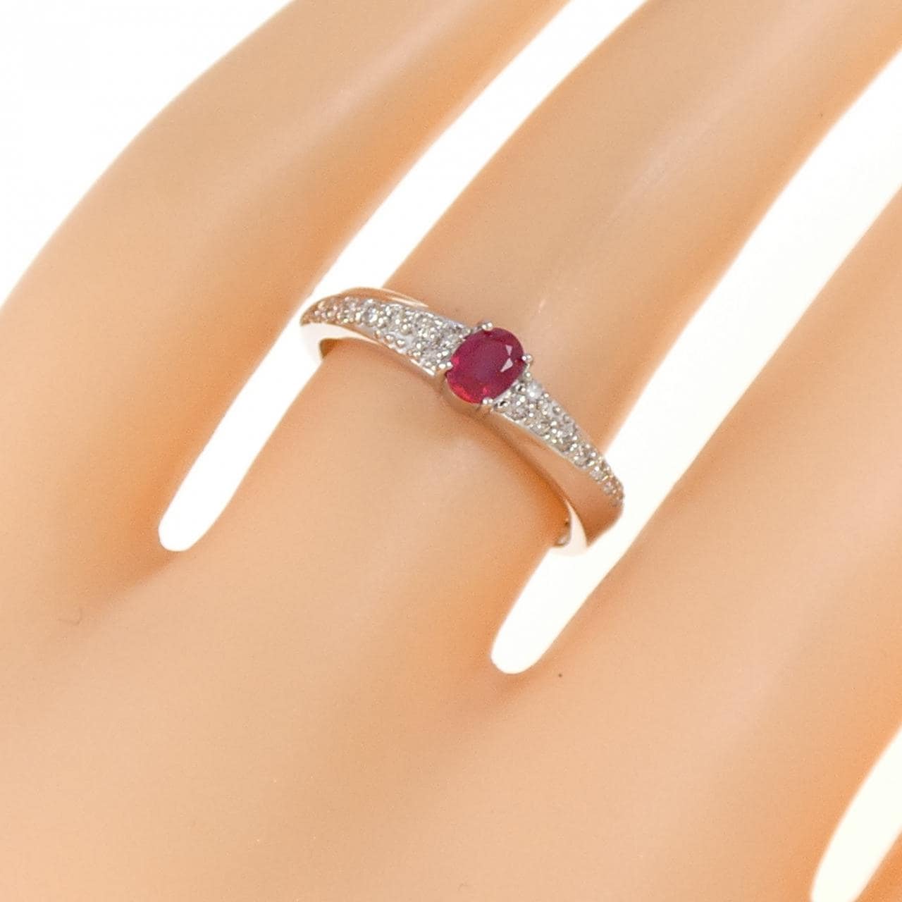 PT950 ルビー リング 0.248CT