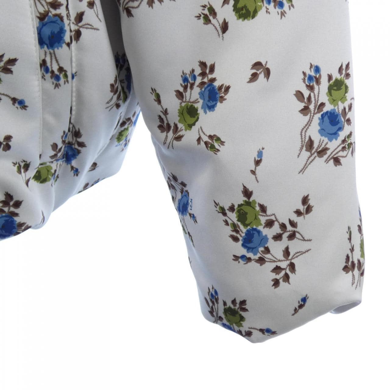 ヌメロヴェントゥーノ N°21 25AW-0051-5276 ジャケット