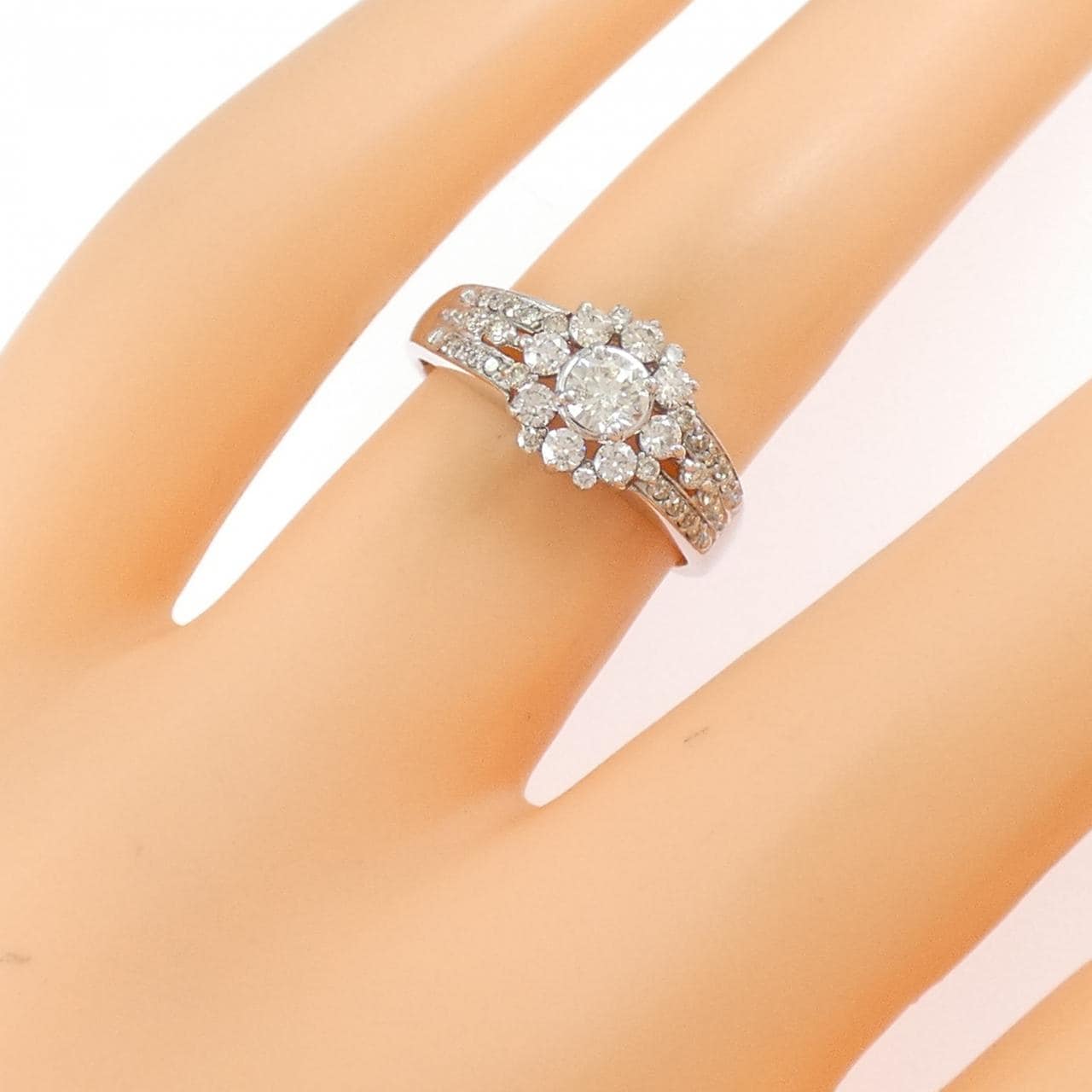K18WG ダイヤモンド リング 0.50CT