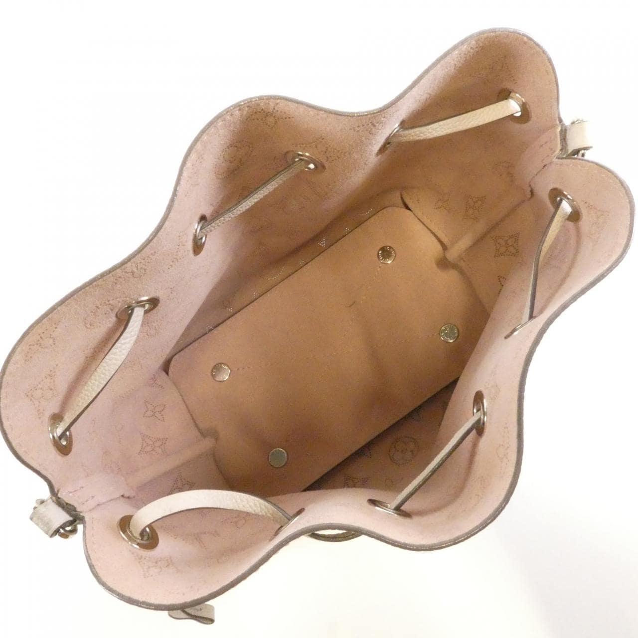 ルイヴィトン マヒナ ベラ M57536 ショルダーバッグ