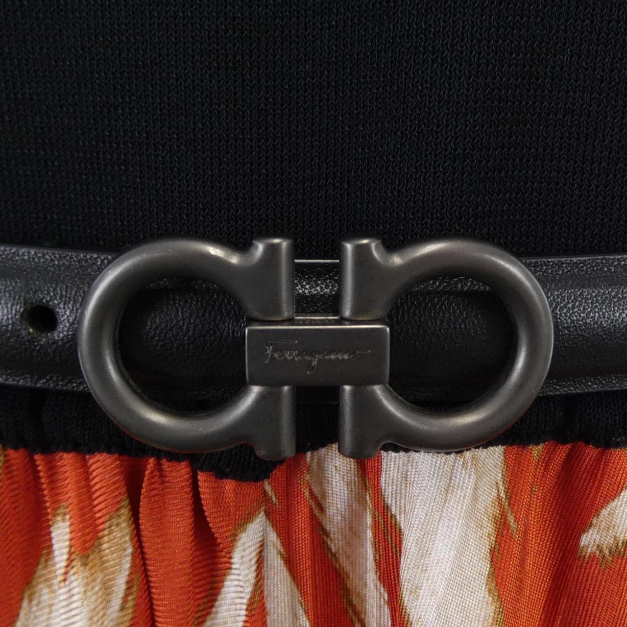 サルヴァトーレフェラガモ SALVATORE FERRAGAMO ワンピース