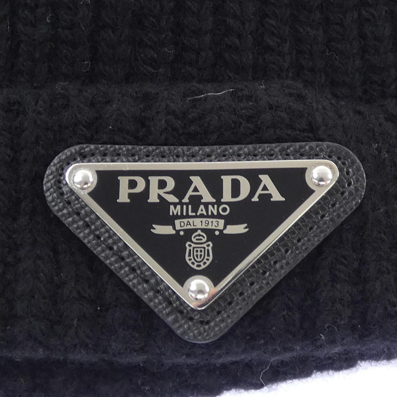 プラダ PRADA トライアングルロゴ UMD489 S211 3IM ニットキャップ