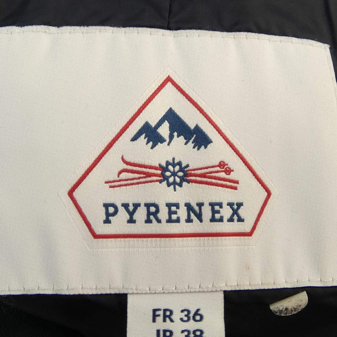 ピレネックス PYRENEX HW0053 ダウンコート