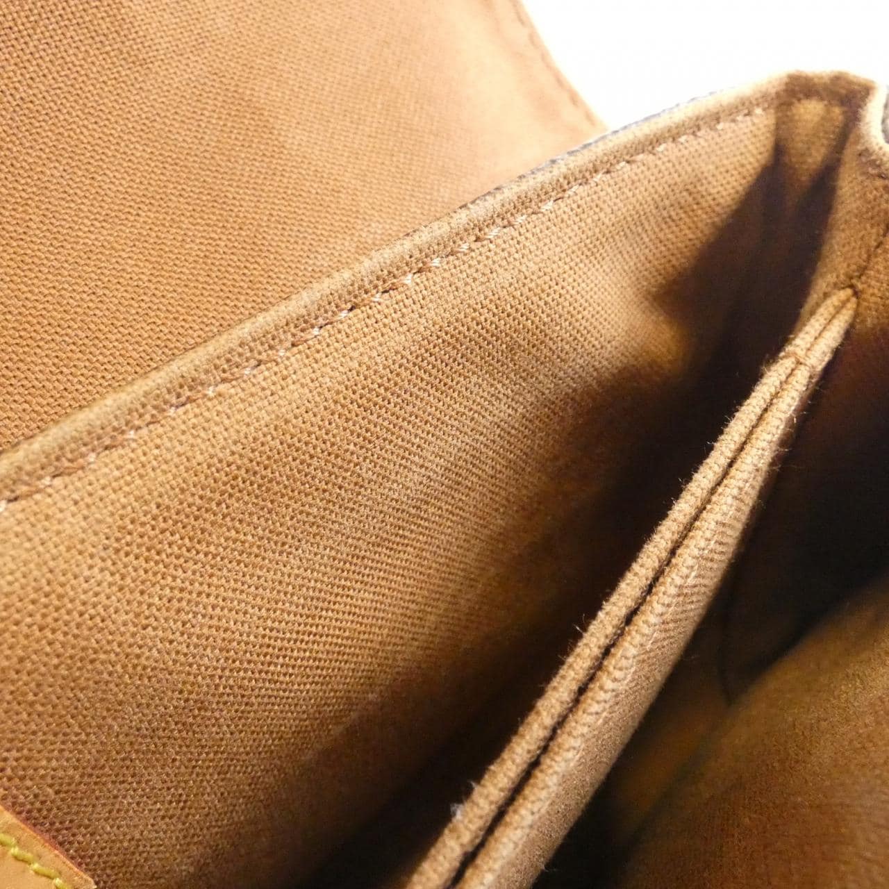 ルイヴィトン モノグラム マレル M51157 ショルダーバッグ