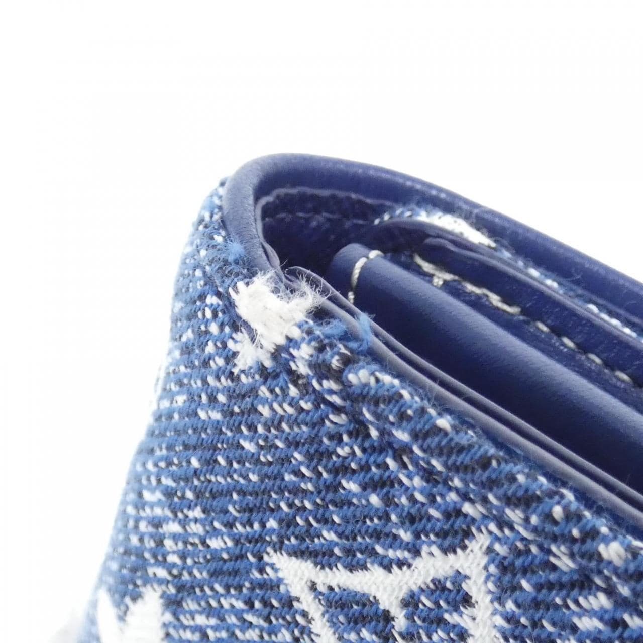 ルイヴィトン モノグラム ジャカード デニム ポルトフォイユ サラ M81183 財布