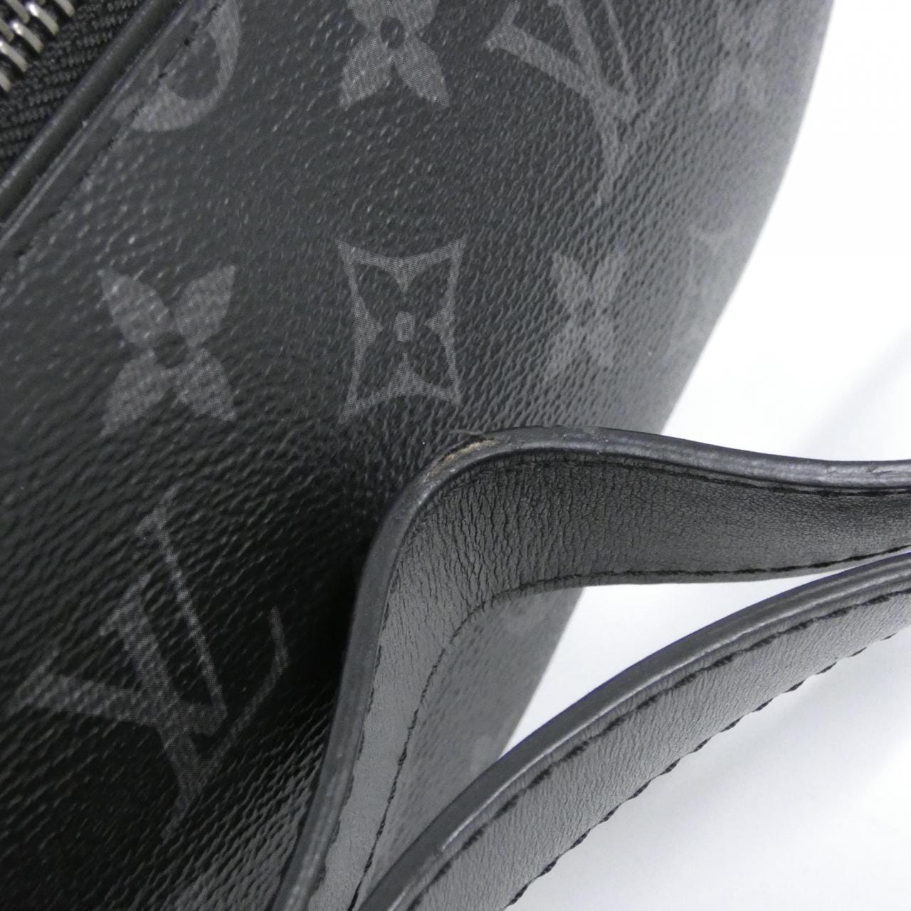 ルイヴィトン モノグラム エクリプス ディスカバリー バムバッグ M44336 ショルダーバッグ