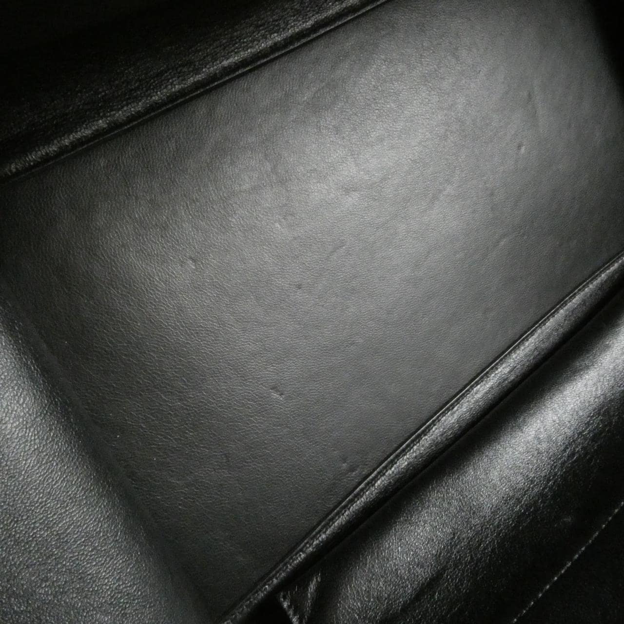 セリーヌ トラぺーズ 169983MDB バッグ