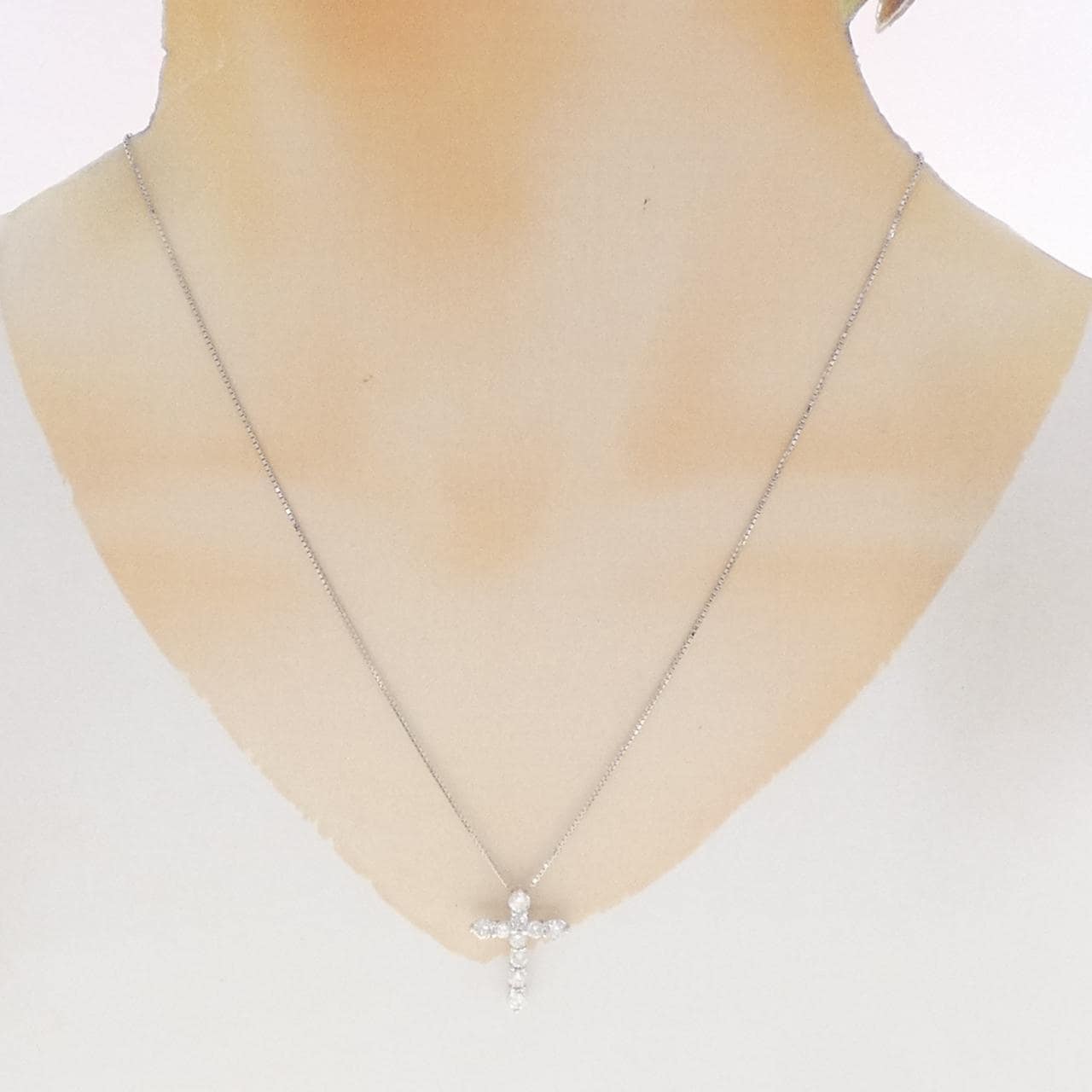K18WG クロス ダイヤモンド ネックレス 1.00CT