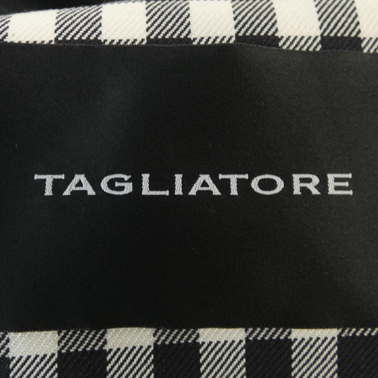 タリアトーレ TAGLIATORE コート