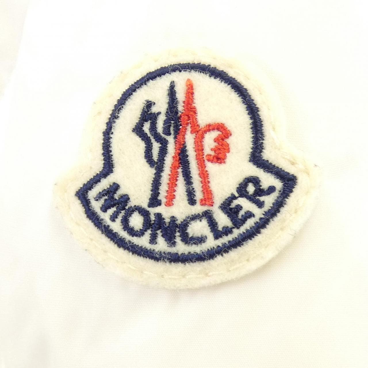 モンクレール MONCLER ARVOUIN ダウンジャケット