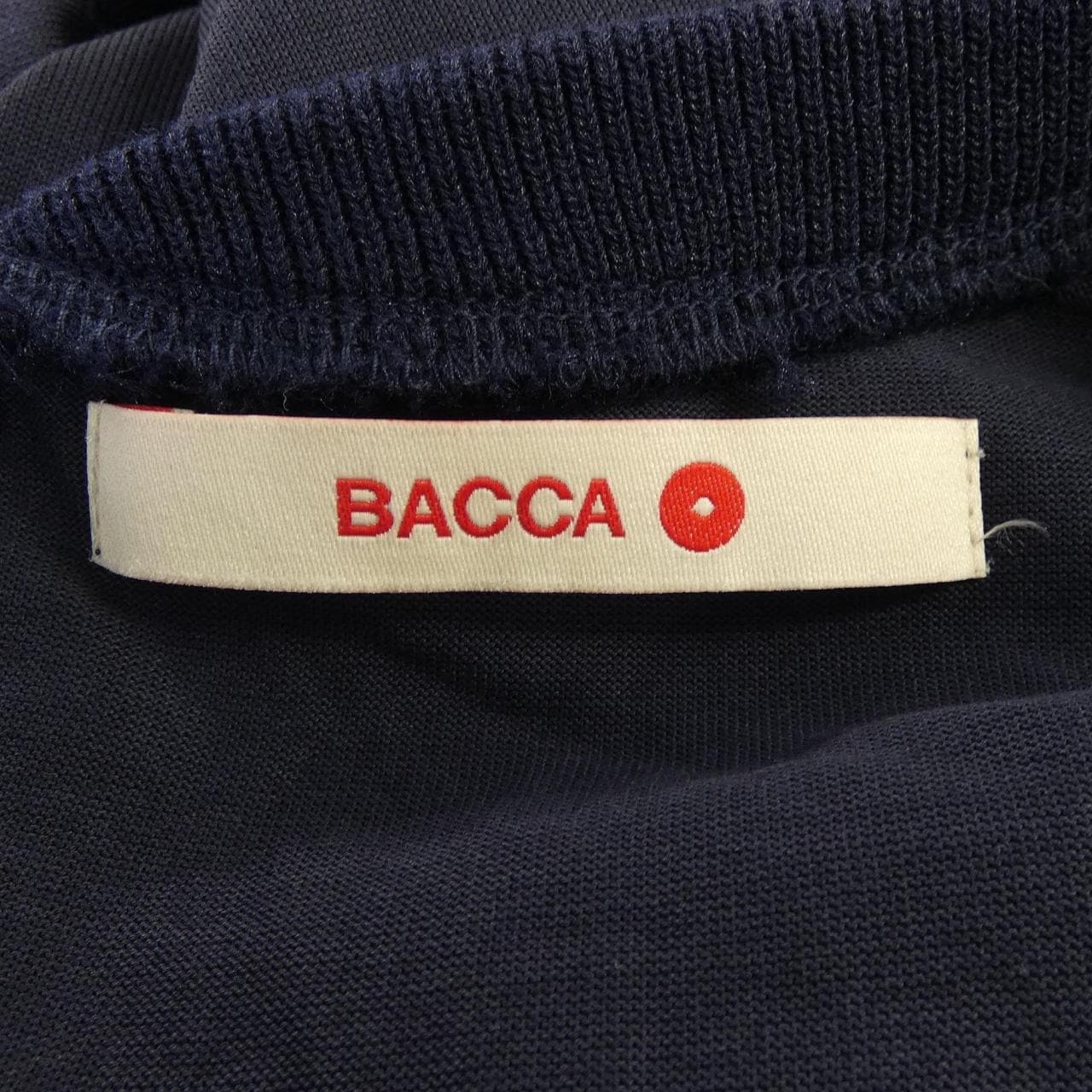バッカ BACCA トップス