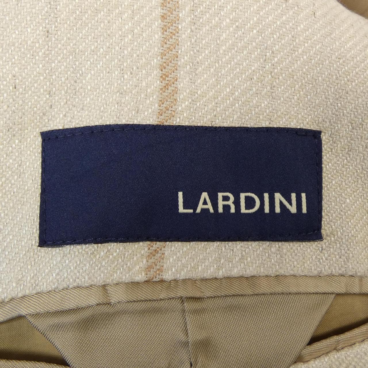 ラルディーニ LARDINI スーツ