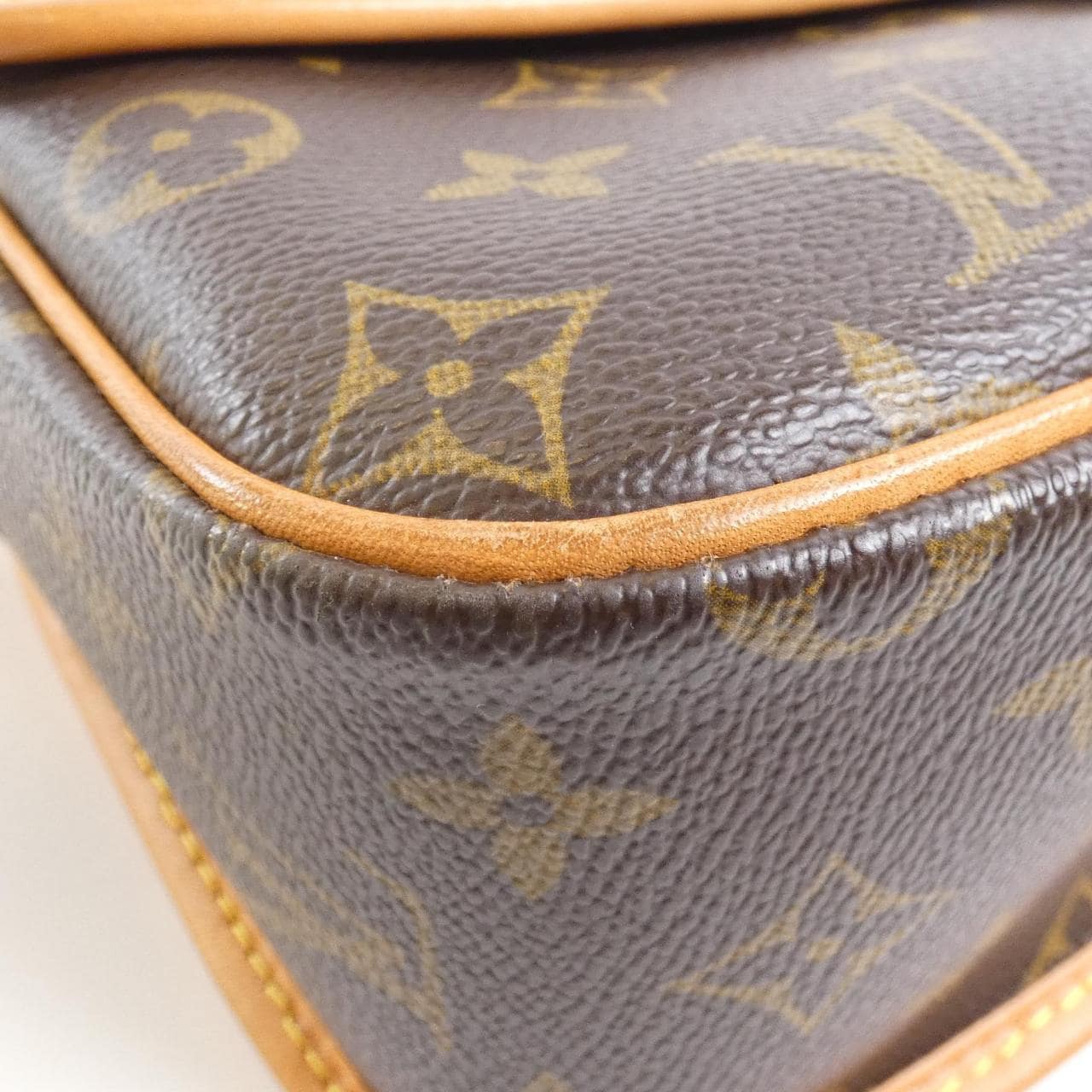 LOUIS VUITTON Monogram Sologne M42250 單肩包