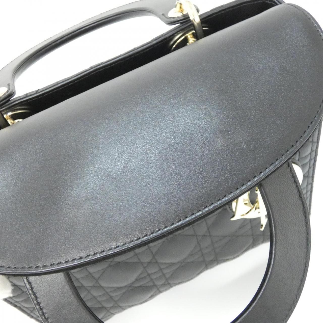 クリスチャンディオール レディ ディオール ミディアム M0565ONGE バッグ