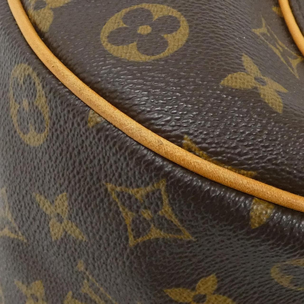 ルイヴィトン モノグラム ガリエラ PM M56382 ショルダーバッグ