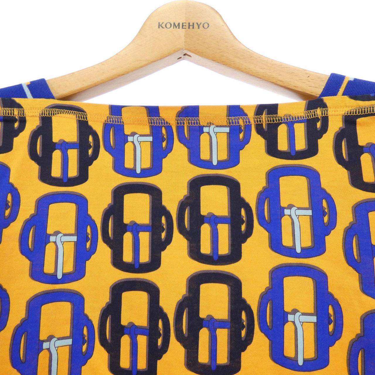 エルメス HERMES *96-7600. Tシャツ