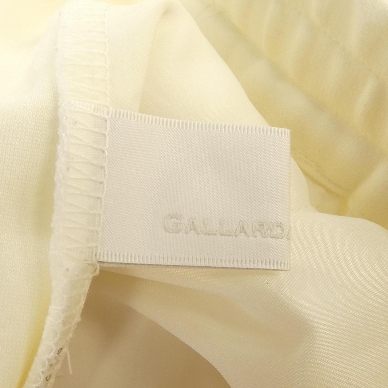 ガリャルダガランテ GALLARDA GALANTE パンツ