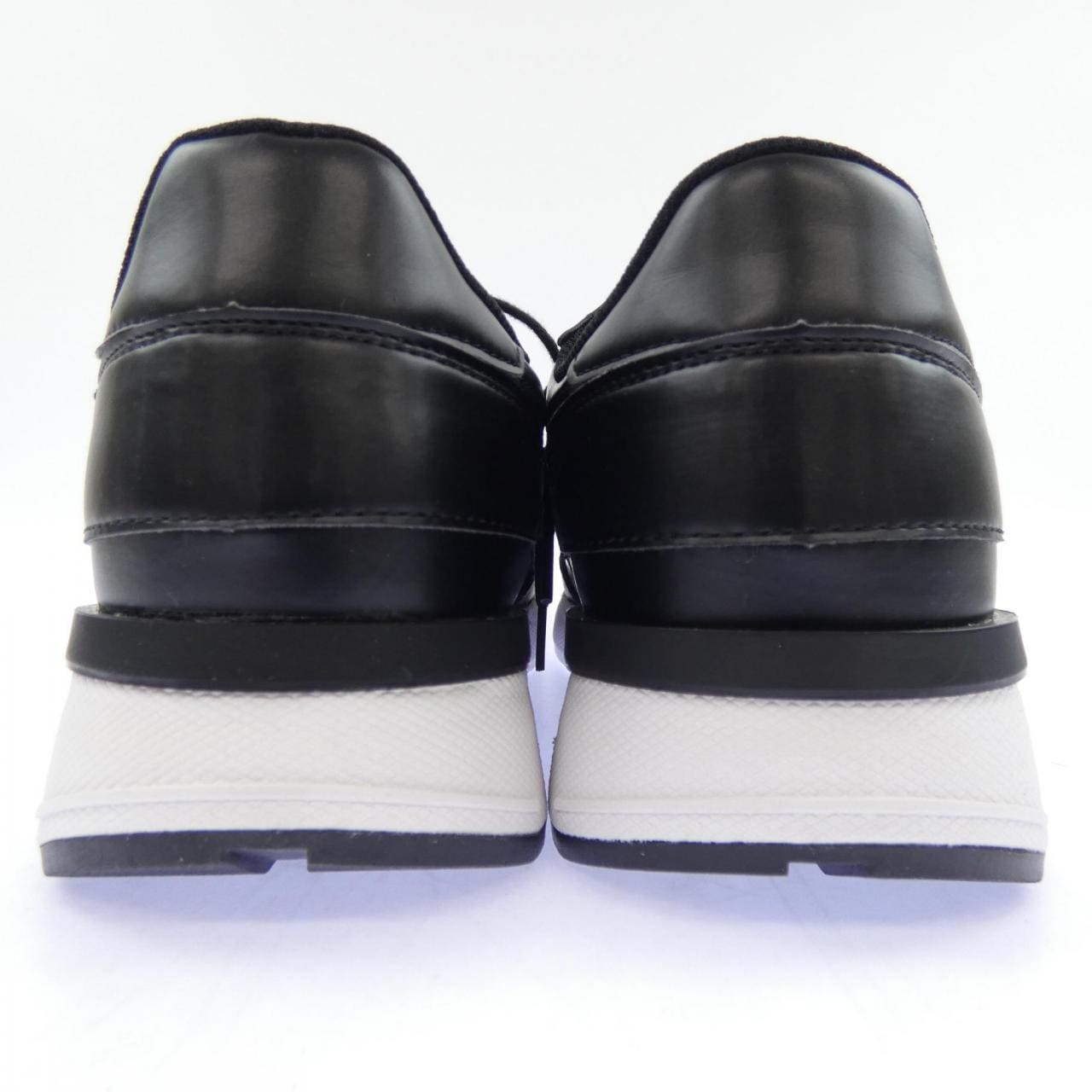 オニツカ タイガー ONITSUKA TIGER 1183A511 スニーカー