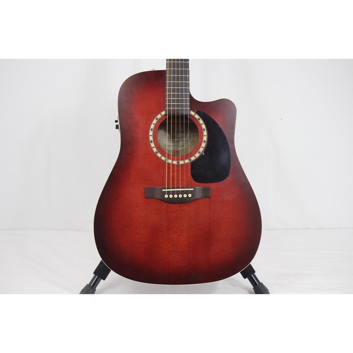 ＡＲＴ＆ＬＵＴＨＥＲＩＥ　　ＣＷ　ＳＰＲＵＣＥ　ＢＵＲＧＵＮＤＹ　ＱＩ