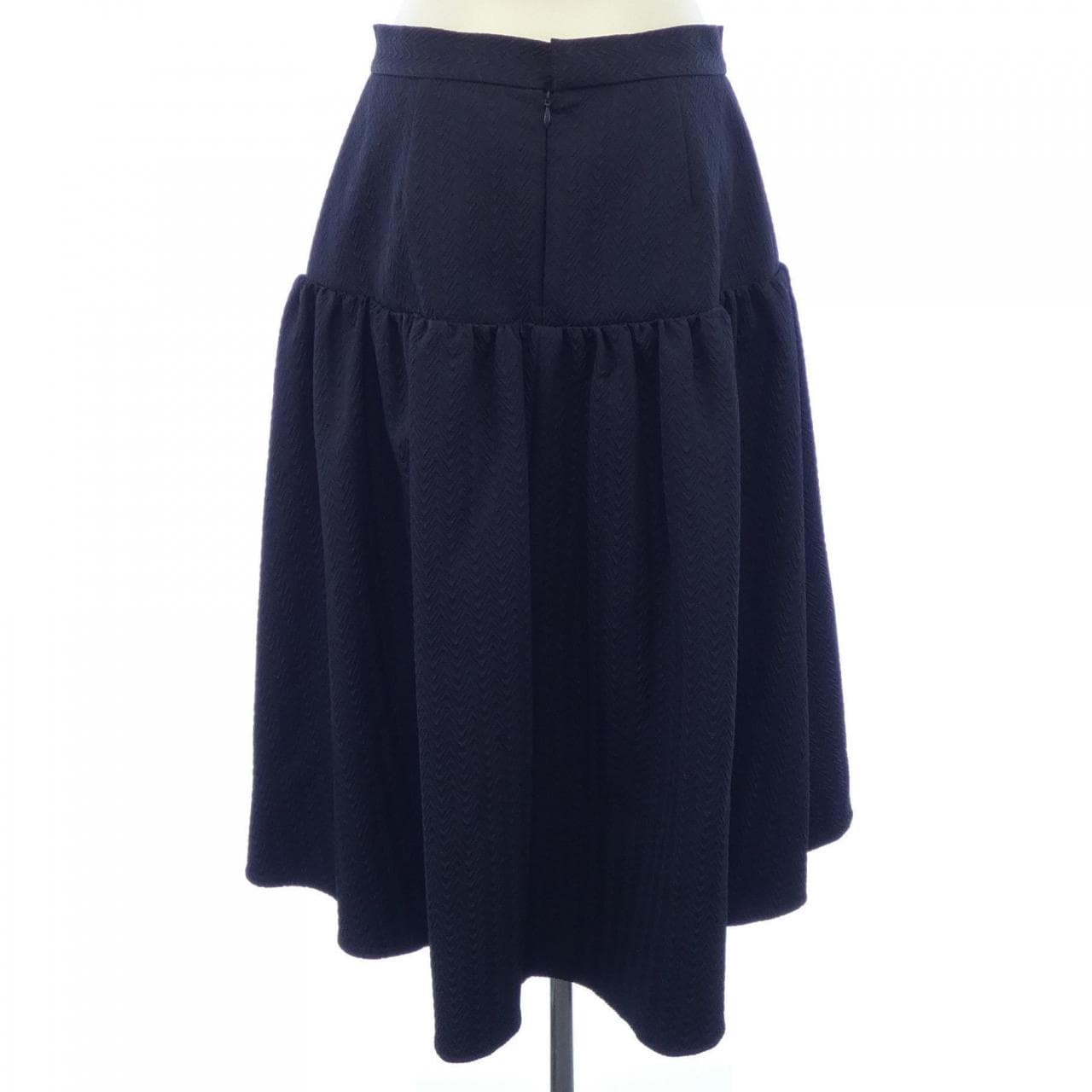 アール R スカート