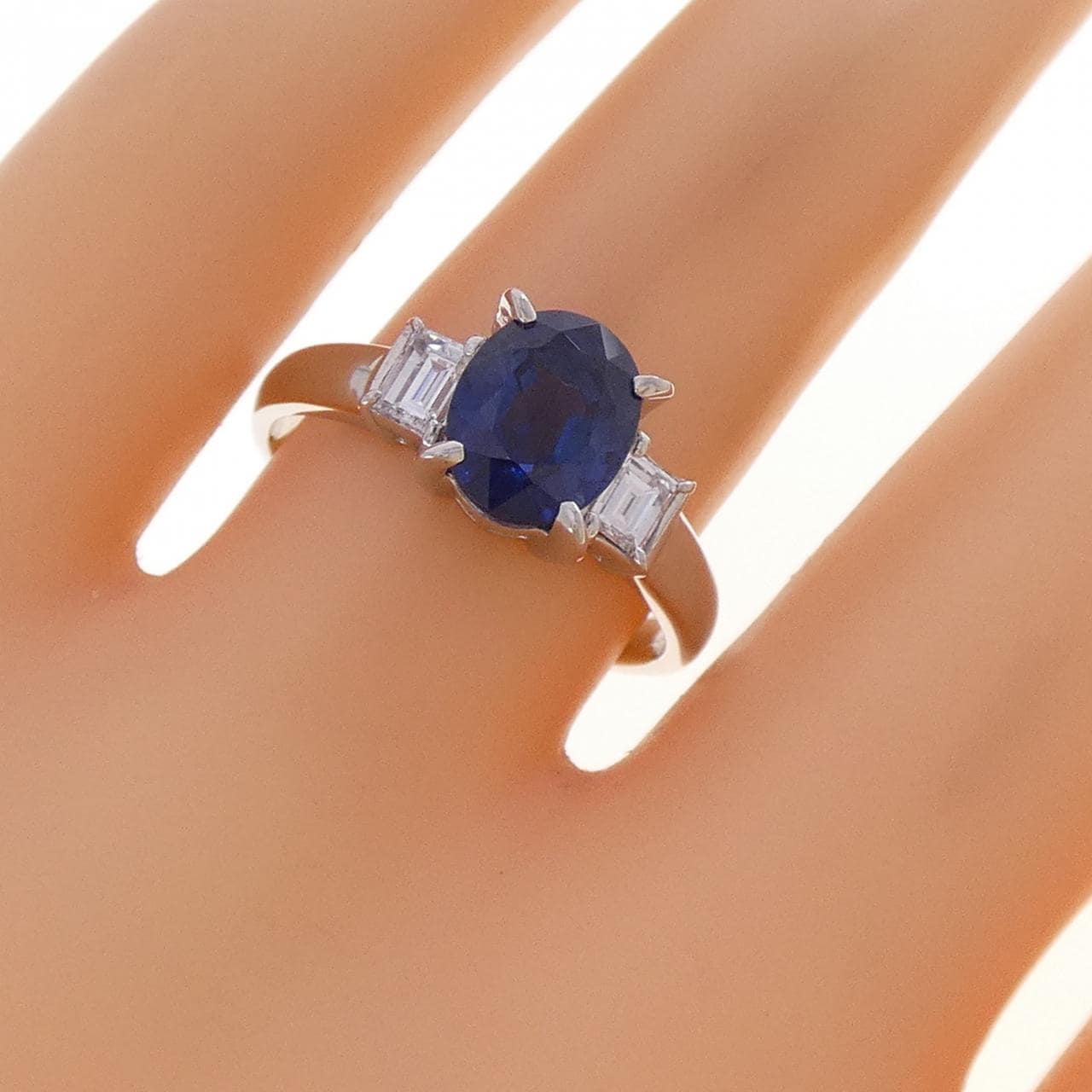 PT900 サファイヤ リング 1.95CT
