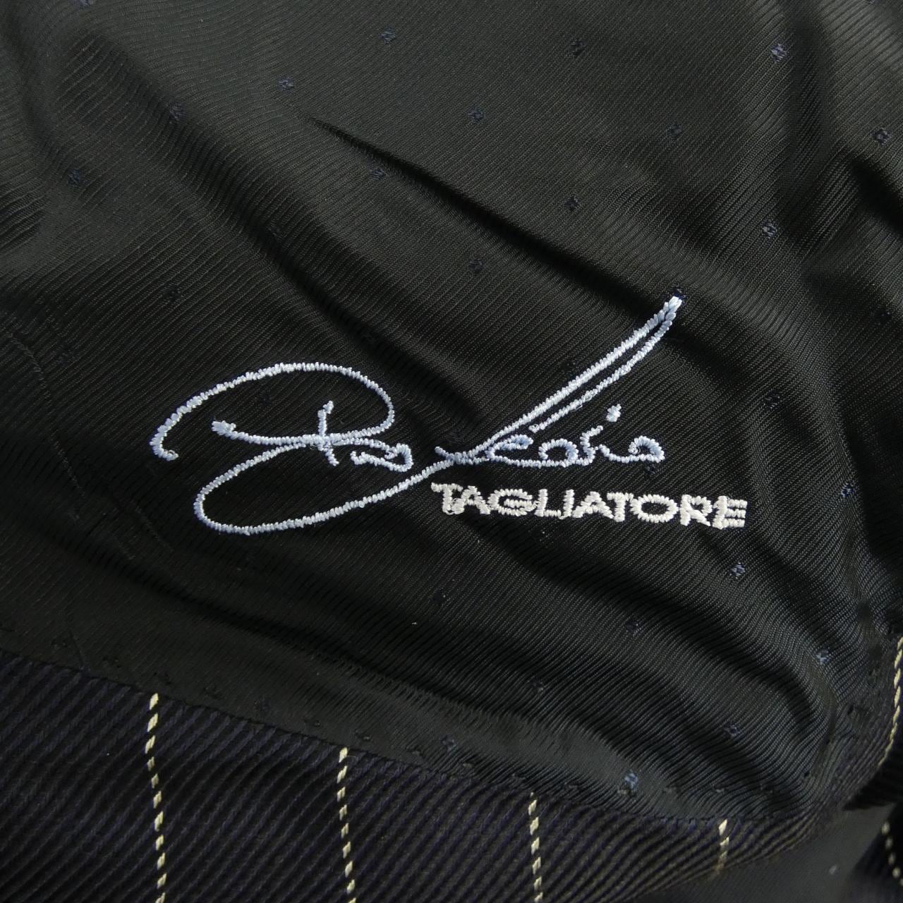 タリアトーレ TAGLIATORE ジャケット