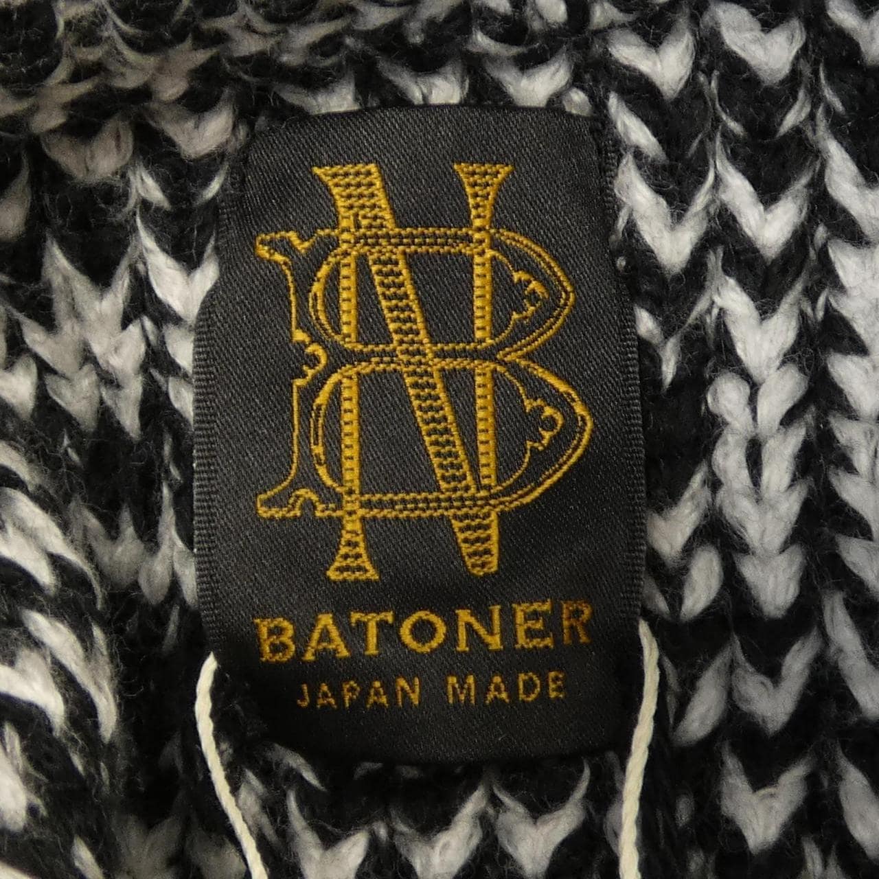 バトナー BATONER ベスト
