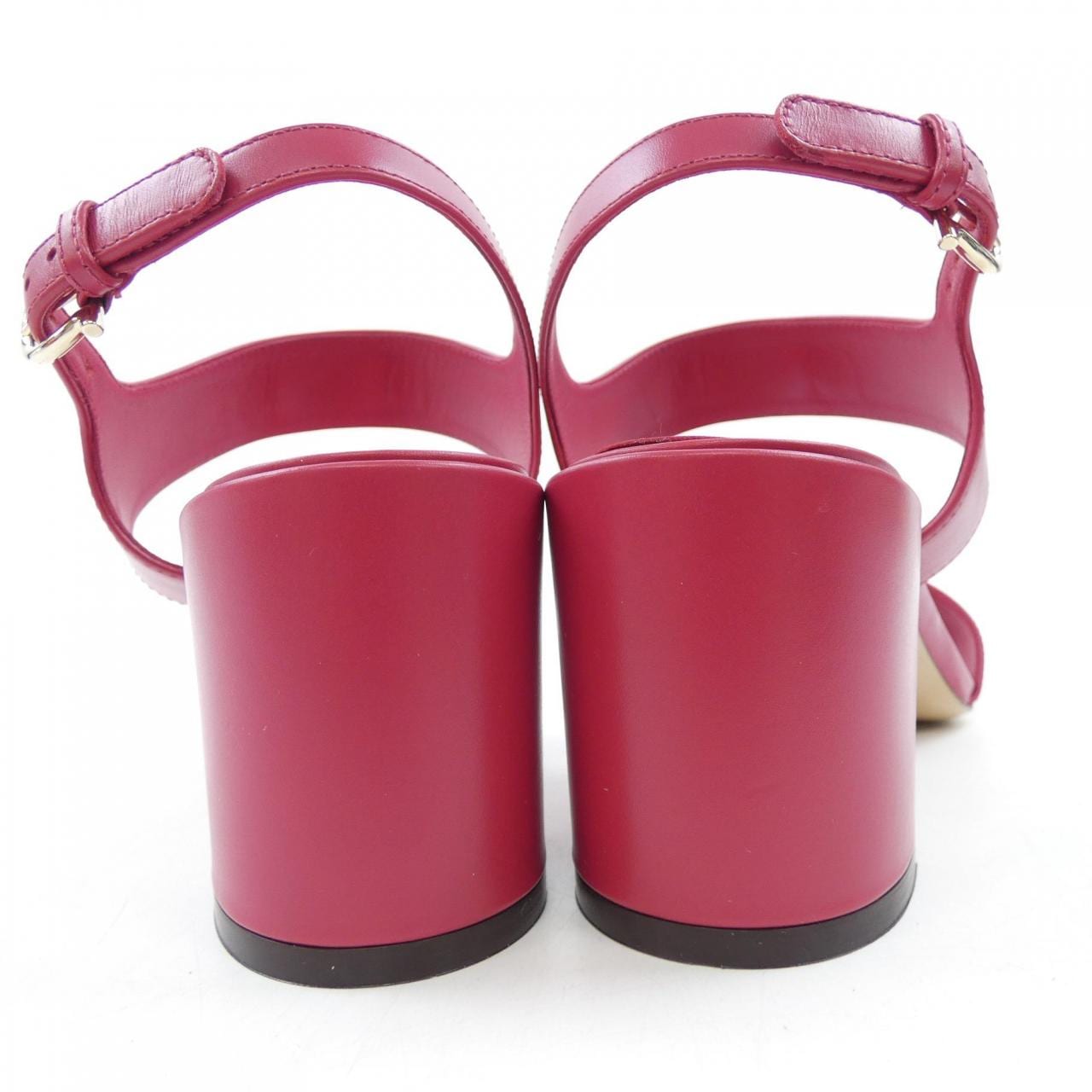 サルヴァトーレフェラガモ SALVATORE FERRAGAMO サンダル